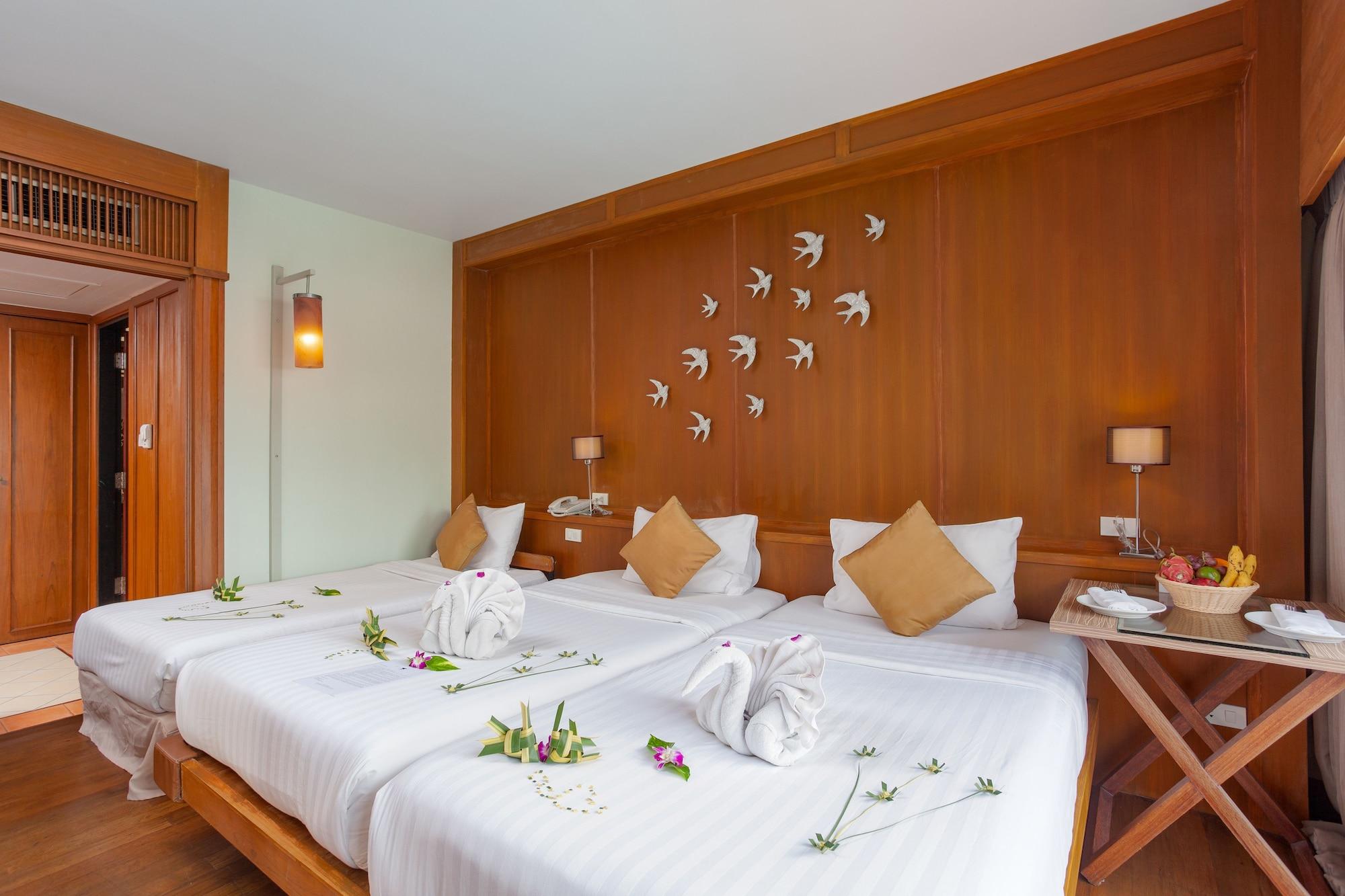 Seaview Patong Hotel - Sha Plus Bagian luar foto